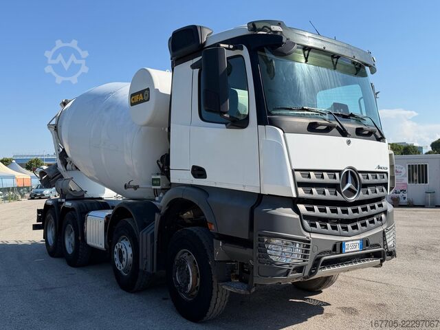 Concrete mixer truck Mercedes-Benz Arocs 4145