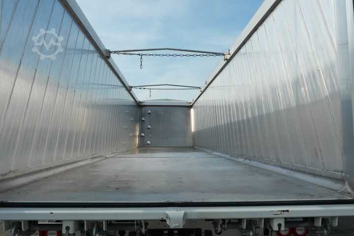 Semitrailer SCHMITZ GOTHA SKI 24 SL