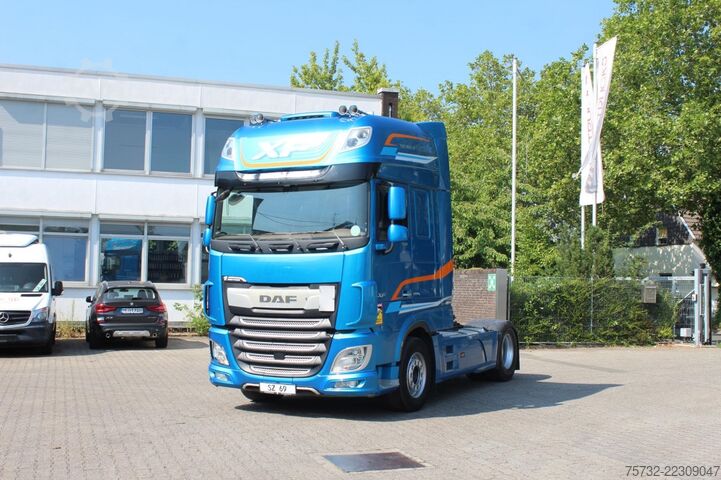 Standard tractor unit Daf 530 SSC  Navi  Kühlbox  Leder  Standklima   ACC
