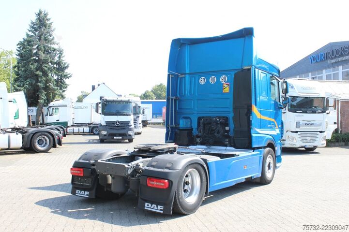 Standard tractor unit Daf 530 SSC  Navi  Kühlbox  Leder  Standklima   ACC
