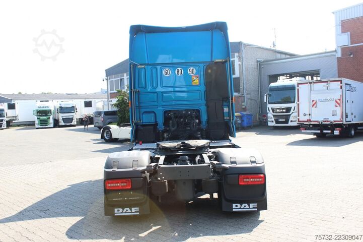 Standard tractor unit Daf 530 SSC  Navi  Kühlbox  Leder  Standklima   ACC