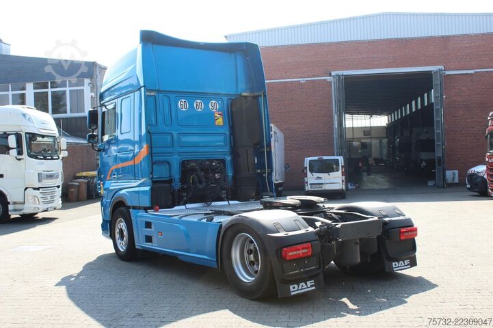 Standard tractor unit Daf 530 SSC  Navi  Kühlbox  Leder  Standklima   ACC