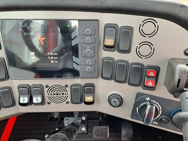 Terminal-Traktor Terberg YT 223 4x2 aangedreven terminal trekker