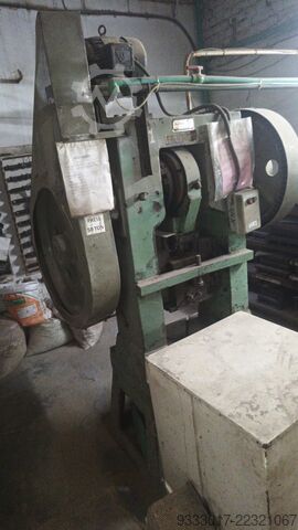 Pneumatic press Rajindra ,GREWAL , Shri Balaji , Supreme 5Ton-1,10Ton-01 , 50Ton--05