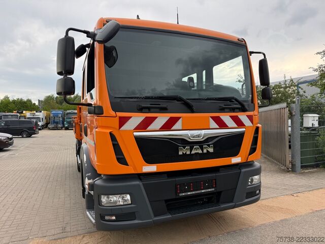 Tipper truck MAN TGL 12.250 Meiller/DoKa 6Sitze/2xAHK/Klima/EURO6