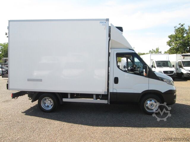 Refrigerator body van IVECO 35 C13*Carrier Kühlkoffer*Fleischhaken+Bahn*