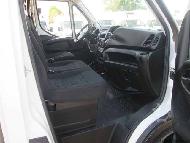 Refrigerator body van IVECO 35 C13*Carrier Kühlkoffer*Fleischhaken+Bahn*