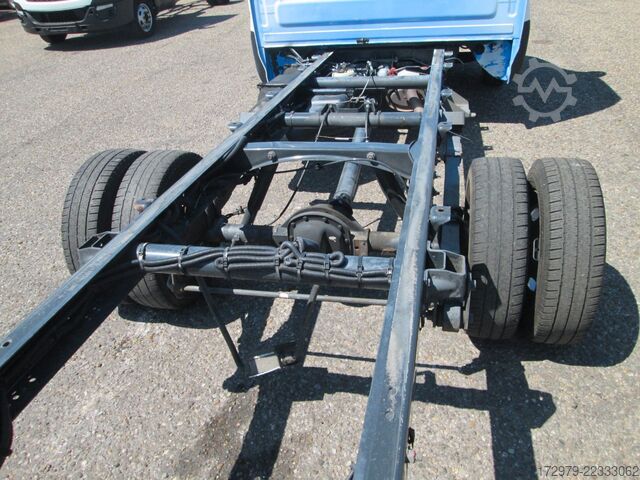 Van chassis IVECO 35 C13*Fahrgestell*