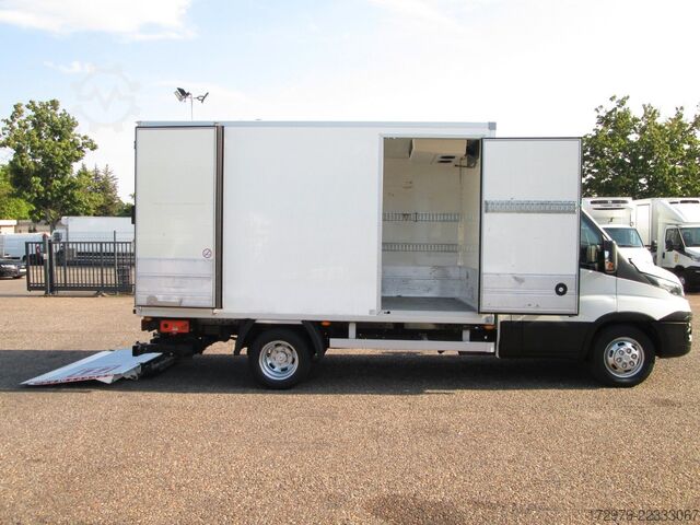 Refrigerator body van IVECO 35 C14*Maxi-Carrier Kühlkoffer 3.70m*Klima*LBW*