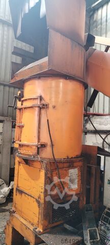 Vertical chain shredder/Querstromzerspan