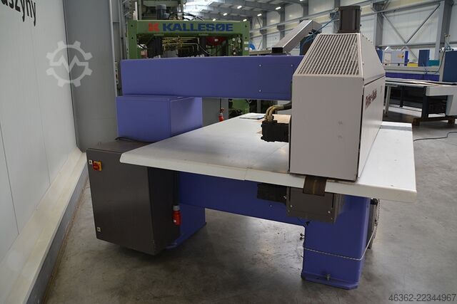 Veneer gluing machine FISHER+RUCKLE OMNIMASTER