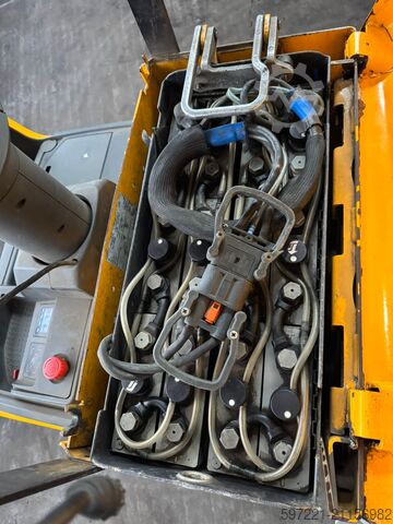 Elektrische Niederhubwagen Jungheinrich ERE 225