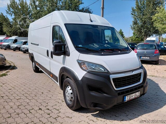 Panel van PEUGEOT Boxer Premium 350 L4H2 Heavy
