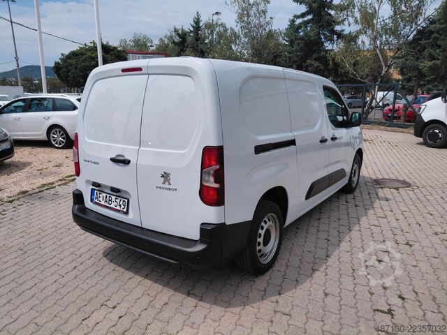 Panel van PEUGEOT Partner Premium L2