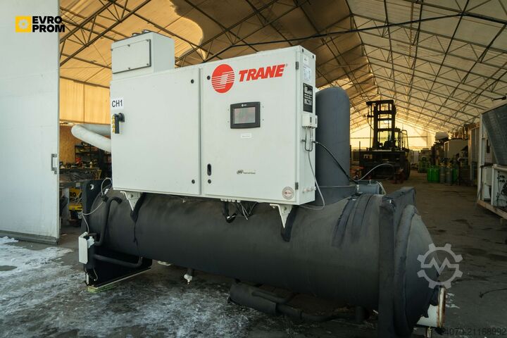 Kältemaschine Used Watercooled chiller TRANE RTHD 300 SE 1055 kW. 2016 yom