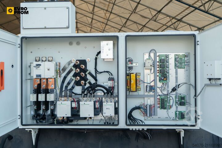 Kältemaschine Used Watercooled chiller TRANE RTHD 300 SE 1055 kW. 2016 yom