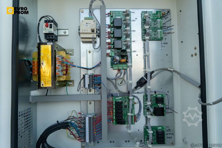 Kältemaschine Used Watercooled chiller TRANE RTHD 300 SE 1055 kW. 2016 yom