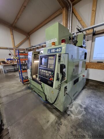 Vertikales Bearbeitungszentrum Okuma keine DMG Mori VR40