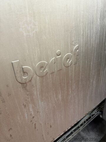 Fleischverarbeitungsmaschine Berief HeatWave frying system