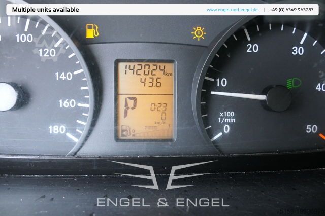 Transporter mit Koffer mercedes-benz SPRINTER 310 CDI MAXI EURO-5 KOFFER REGALE KAMERA DURCHGANG