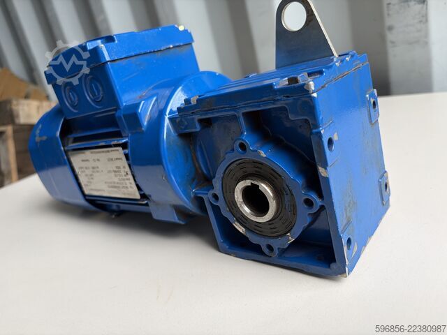  SEW-Eurodrive Getriebemotor WA20/T DR63M6/BR/TH 0,12 kW 15 U/min 32 Nm i=60 24 V DC Bremse IP54 SEW-Eurodrive Getriebemotor WA20/T DR63M6/BR/TH 0,12 kW 15 U/min 32 Nm i=60 24 V DC Bremse IP54