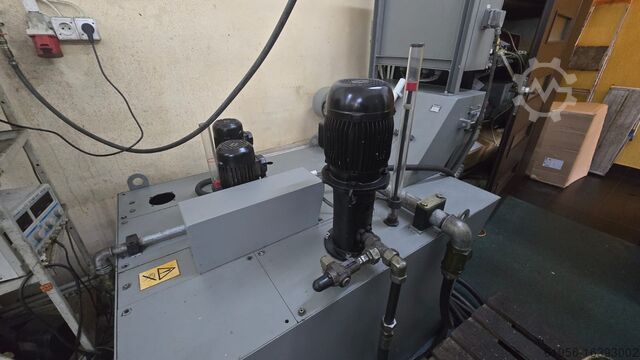 Bearbeitungszentrum Deckel Maho DMU 60T