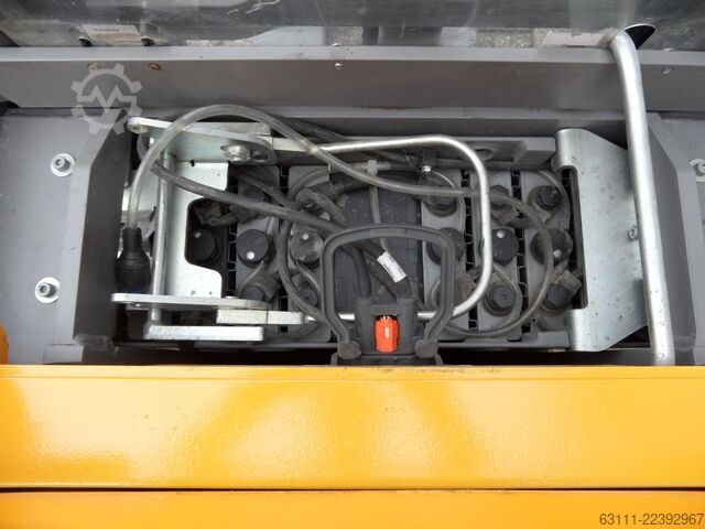 High Lift stacker Jungheinrich EJC 214z - Initialhub - 5,35 m Triplex