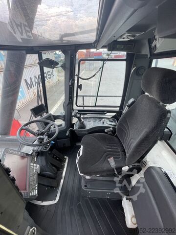 Full-container reach stacker CVS Ferrari F500RS6 S