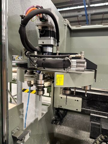Bearbeitungszentrum mit 4 CNC-Achsen Emmegi Phantomic T3 Star