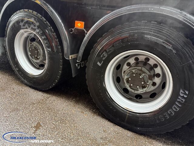 Holztransporter Volvo FH 650 8x4 Reductie assen, Kesla 2112T