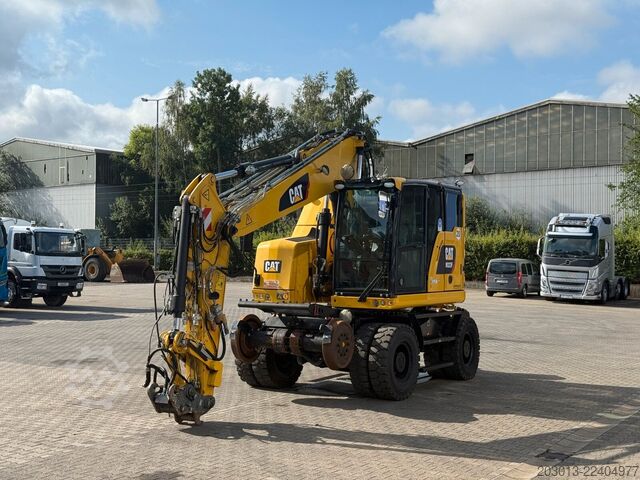 Mobilbagger  M323F 4x4 Zweiwegebagger