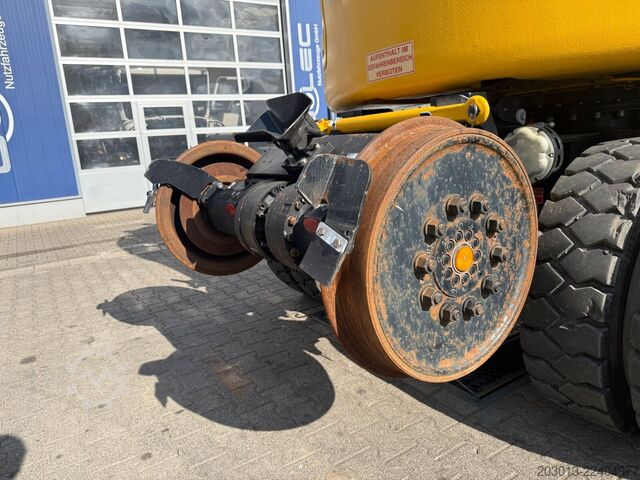 Mobilbagger  M323F 4x4 Zweiwegebagger
