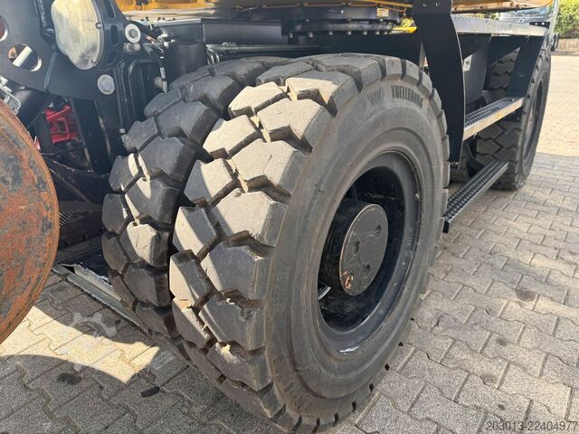 Mobilbagger  M323F 4x4 Zweiwegebagger