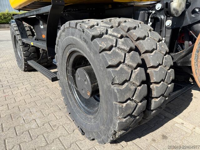 Mobilbagger  M323F 4x4 Zweiwegebagger