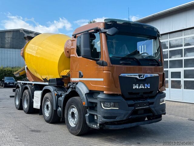 Betonmischer LKW MAN 35.400 8x4 BB CH Betonmischer Liebherr