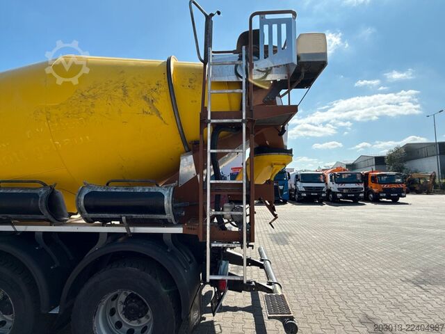 Betonmischer LKW MAN 35.400 8x4 BB CH Betonmischer Liebherr
