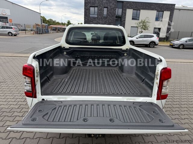 Pick-up van MITSUBISHI L200  D/C 220DI-D M-PRO Doppelkabine 4WD
