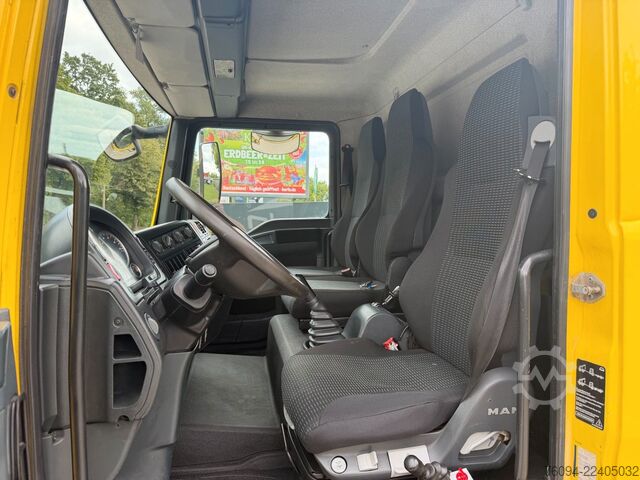 Transporter mit Kipper MAN TGM 8.180 Kipper KRAN Greifer
