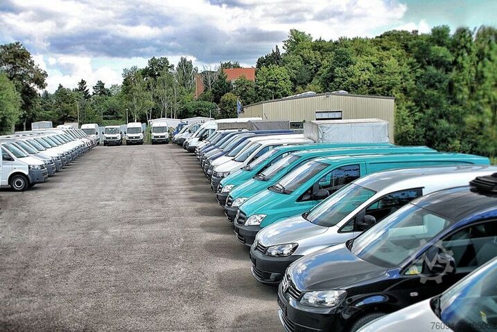 Transporter mit Kipper FUSO Canter 7C15 Kipper KRAN Palfinger AHK  3to