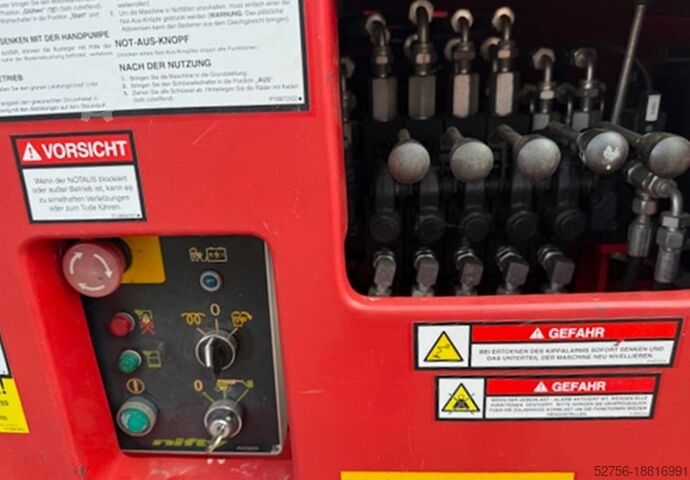 Gelenkteleskoparbeitsbühne Niftylift BS 2191-HR21