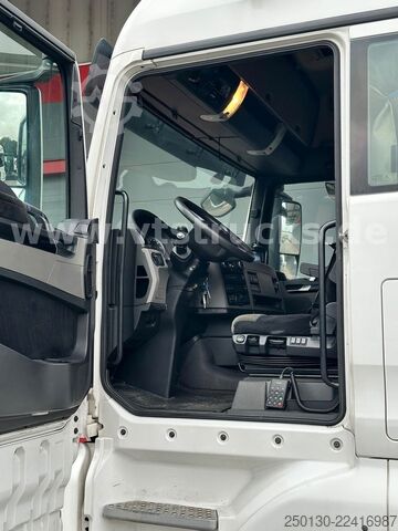 Standard tractor unit MAN TGX 18.460 4x2 Blatt-/Luft, Retarder, EU6c