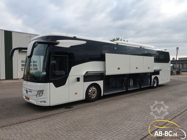 Motor coach MERCEDES-BENZ Tourismo RHD, 55 Sitze, Euro 6
