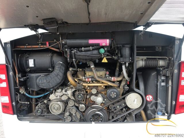 Motor coach MERCEDES-BENZ Tourismo RHD, 55 Sitze, Euro 6