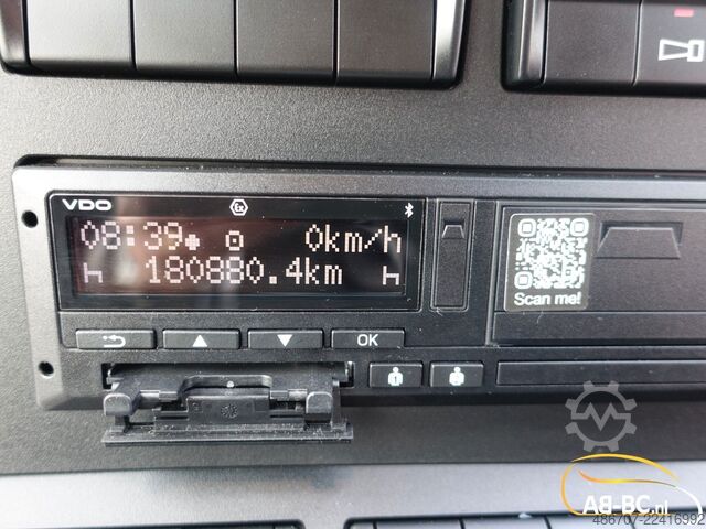 Motor coach MERCEDES-BENZ Tourismo RHD, 55 Sitze, Euro 6