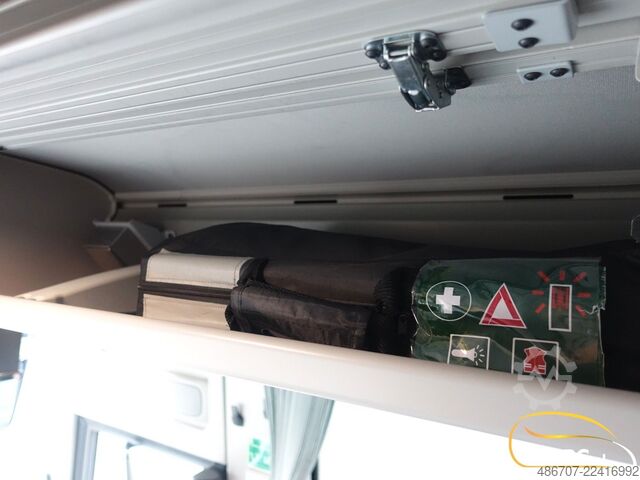 Motor coach MERCEDES-BENZ Tourismo RHD, 55 Sitze, Euro 6
