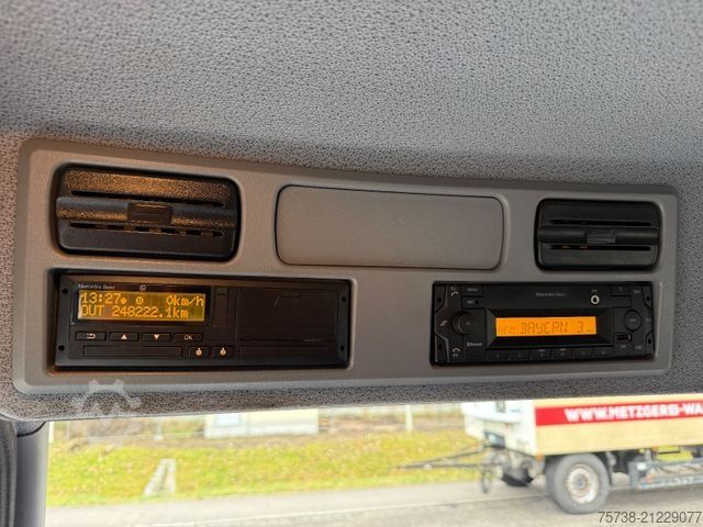 Transporter Fahrgestell MERCEDES-BENZ Atego 818 L Fahrgestell/Klima/SCHALTER/EURO6D