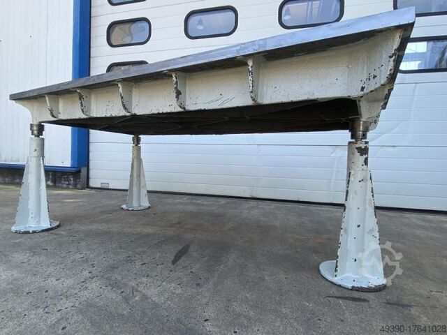 Straightening and welding plate made of cast steel and grey cast iron, heavily ribbed, former markin  2000x1000
