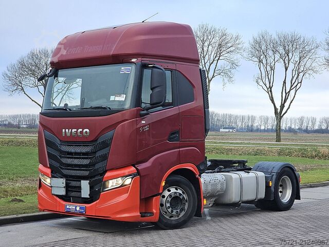 Standard-SZM IVECO S-WAY AS440S48