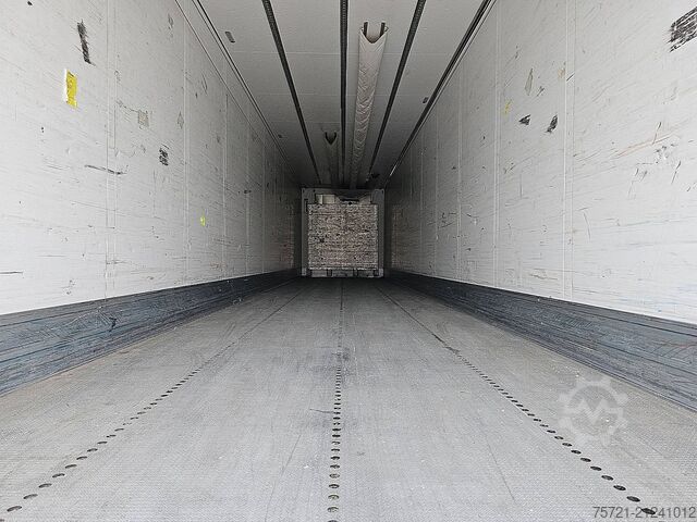 Kühl-/Tiefkühltransport SCHMITZ N/A