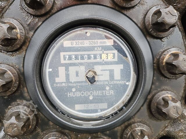 Kühl-/Tiefkühltransport SCHMITZ N/A THERMO KING SPECTRUM